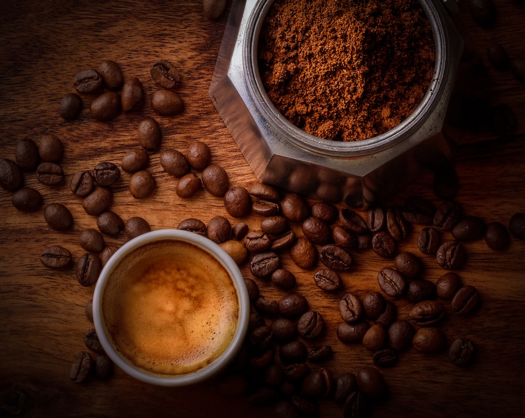 Kawa ziarnista – wyjątkowy prezent dla miłośników kawy