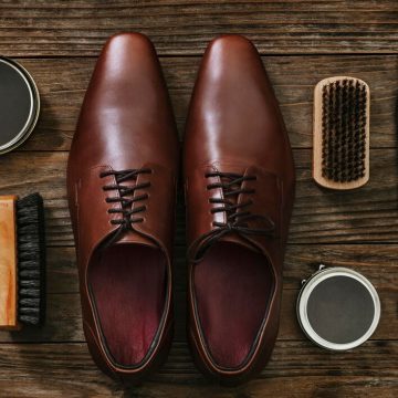Jak właściwie dobrać eleganckie obuwie do garnituru – przewodnik dla nowoczesnego mężczyzny